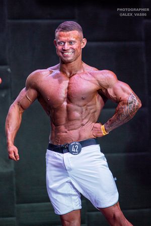 MEN'S PHYSIQUE НОВИЧКИ